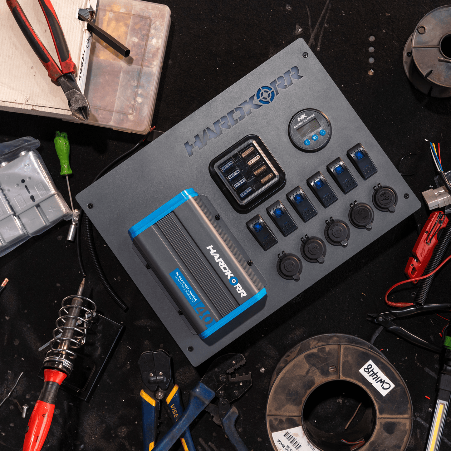 Hard Korr 12V Control Hub With 40A DC-DC Charger