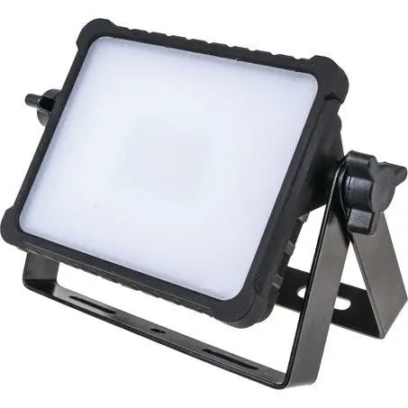 OEX RECHARGEABLE LED FLOOD LIGHT 800 LUMEN - LLX3009