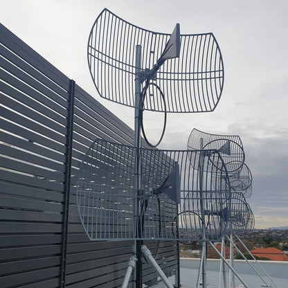 Powertec 4G-5G Ultraband Grid Antenna, 600 to 6500 MHz, N Female