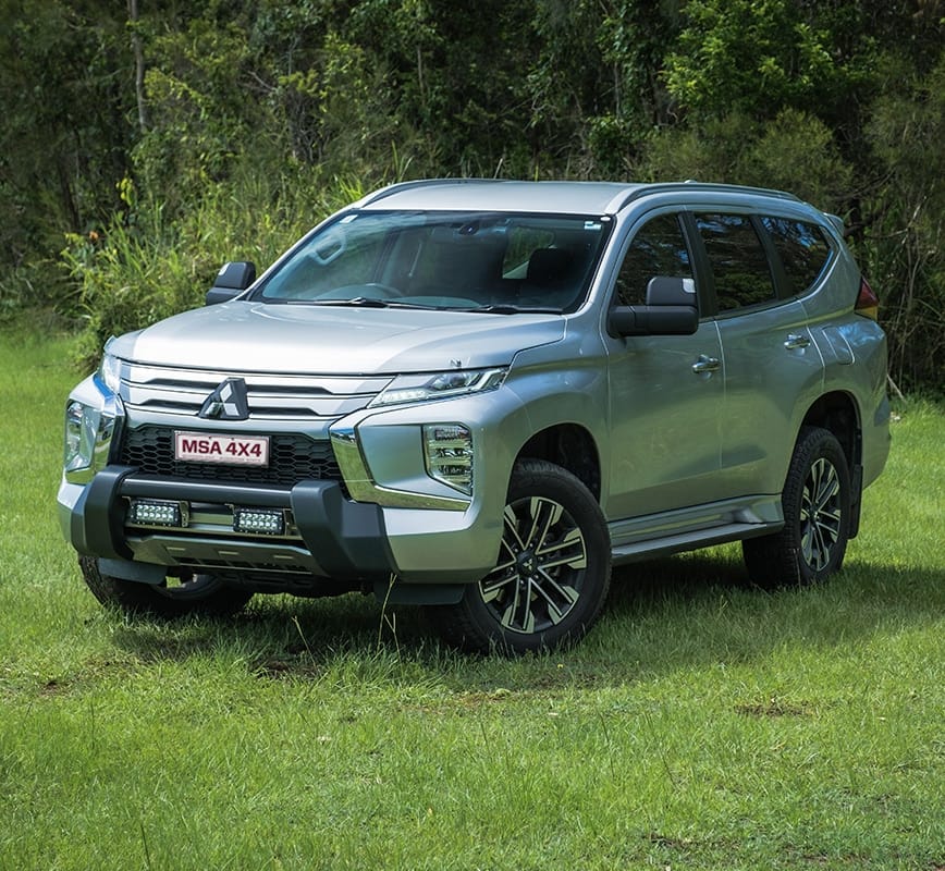 MSA 4x4 Pajero Sport MSA POWER FOLD™ Towing Mirrors (2015-2025) - BLACK