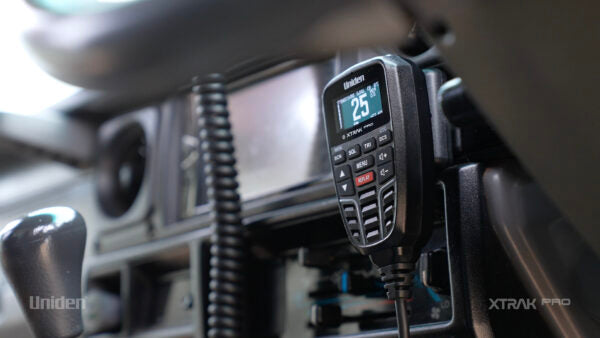 Uniden XTRAK 80 – High-End Smart UHF CB Radio