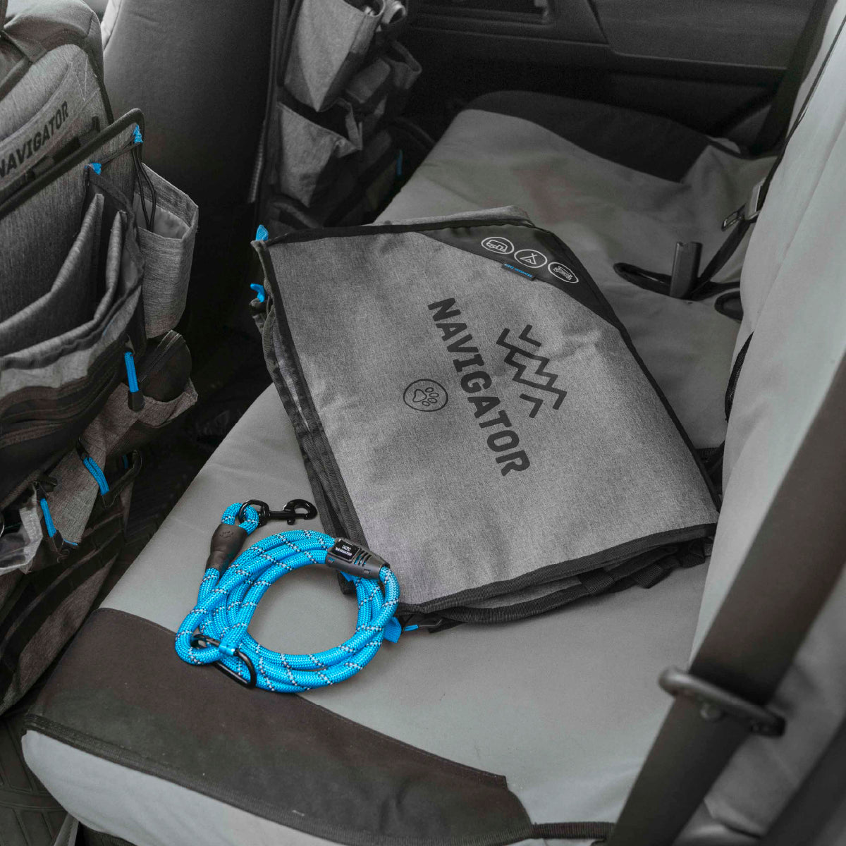 Navigator Dog Seat Buddy